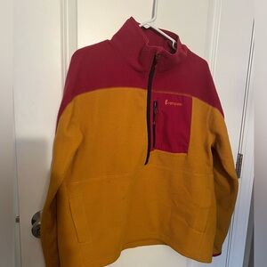 Cotapaxi fleece sweatshirt